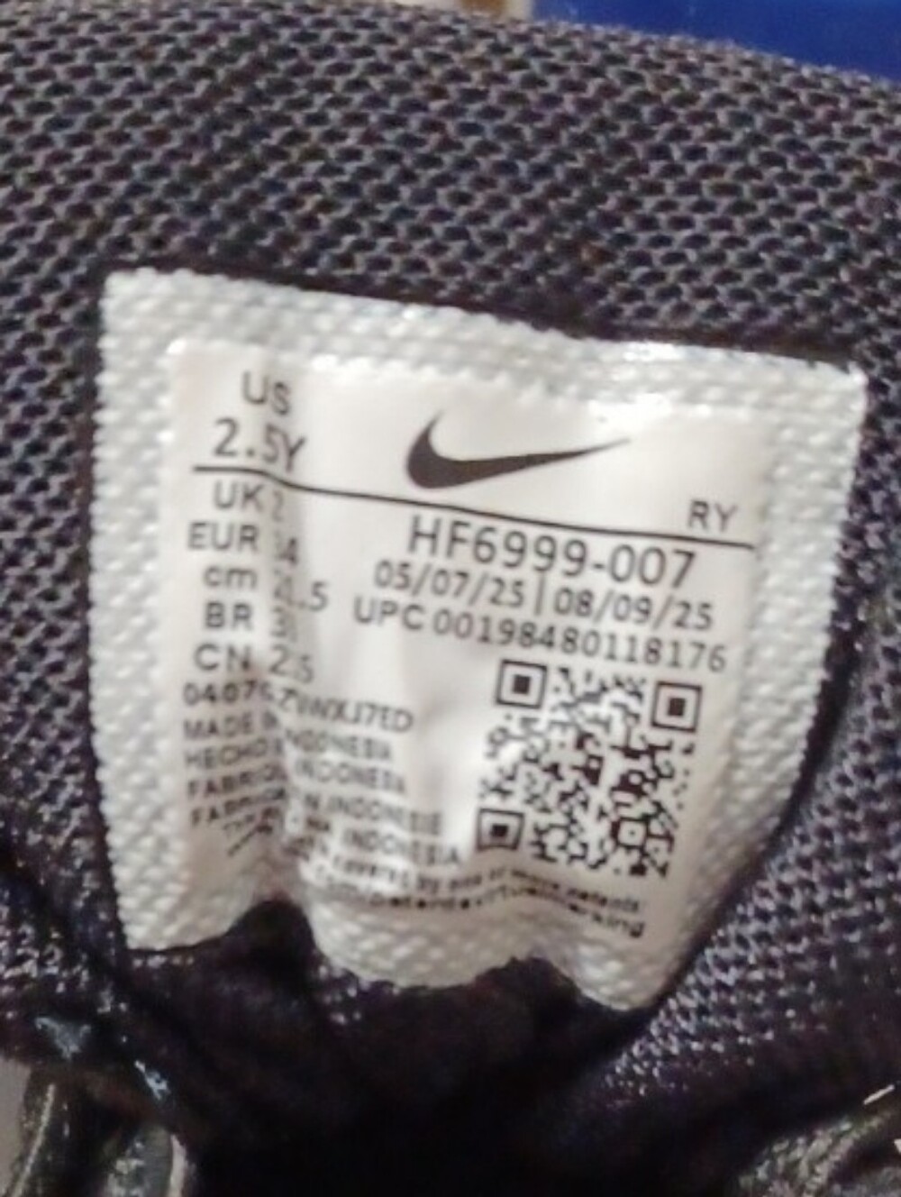 Nike Vomero 5 Preschool Black Athletic Sneakers For Kids Size 2.5Y - Picture 5 of 12